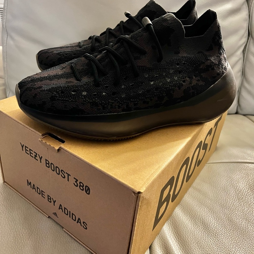 Yeezy Boost 380 - onyx
